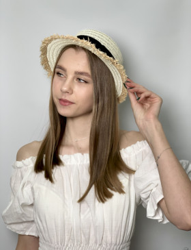 Капелюх солома з бахромою бежевий