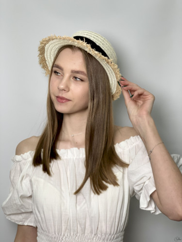 Капелюх солома з бахромою бежевий